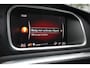 Volvo V40 1.5 T2 Signature Edition - LEDER - AUTOMAAT - PANORAMADAK - CAMERA - LED - NAVIGATIE - STOELVERWARMING