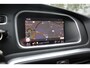 Volvo V40 1.5 T2 Signature Edition - LEDER - AUTOMAAT - PANORAMADAK - CAMERA - LED - NAVIGATIE - STOELVERWARMING