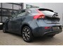 Volvo V40 1.5 T2 Signature Edition - LEDER - AUTOMAAT - PANORAMADAK - CAMERA - LED - NAVIGATIE - STOELVERWARMING