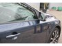 Volvo V40 1.5 T2 Signature Edition - LEDER - AUTOMAAT - PANORAMADAK - CAMERA - LED - NAVIGATIE - STOELVERWARMING