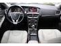 Volvo V40 1.5 T2 Signature Edition - LEDER - AUTOMAAT - PANORAMADAK - CAMERA - LED - NAVIGATIE - STOELVERWARMING