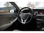 Volvo V40 1.5 T2 Signature Edition - LEDER - AUTOMAAT - PANORAMADAK - CAMERA - LED - NAVIGATIE - STOELVERWARMING