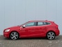 Volvo V40 1.5 T3 152PK Geartronic R-Design | Navigatie | Adaptive Cruise | Camera | Trekhaak 1500 kg | Stoelverwarming voor & achter | KeyLess |