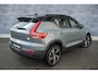 Volvo XC40 T5 Recharge R-Design | Panoramadak | Harman Kardon | Luxury Line | Driver Assist | 360 Camera | Trekhaak | Elektrische stoelen met geheugen | Stoelverwarming voor+ achter | Elektrische achterklep