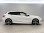 BMW 1-Serie 118i Executive Edition M-Sport | Pano | Virtual | H/K | Sfeerverl. | Alcantara | Carplay | Cruise | Parkeersens.