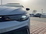 Volkswagen Golf 1.5 eHybrid GTE | Pano | Trekhaak | Head Up | Vol! |