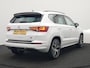 SEAT Ateca 1.5 TSI FR DSG 150pk Dealer O.H. | Trekhaak Af Fabriek | Camera | Beats Audio | 19"L.M | Alcantara Sportstoelen Verwarmd | Sfeerverlichting | Apple Carplay | Keyless | Navigatie | DAB | Cruise Control |