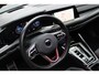 Volkswagen Golf 2.0 TSI 300pk GTI DSG Automaat Black Style / Panorama dak / LM 19 inch / Navigatie PRO / Camera / IQ LED matrix / Head up display