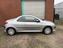 Peugeot 206 CC 2.0-16V Clima Bj:2002 NAP!