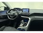 Peugeot 5008 1.6 PureTech Allure 180pk | Automaat | 7 Persoons | Navigatie | Camera | Climate Control | Parkeersensoren | 19" Lichtmetalen Velgen | Key Less entry en Start