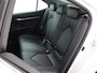 Toyota Camry 2.5 Hybrid Executive | Dodehoekdetectie | Stoelverwarming | Parkeersensoren voor+achter | Lederen bekleding | Navigatie | Climate control