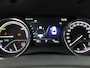 Toyota Camry 2.5 Hybrid Executive | Dodehoekdetectie | Stoelverwarming | Parkeersensoren voor+achter | Lederen bekleding | Navigatie | Climate control