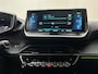 Peugeot e-2008 EV GT Pack 50 kWh | Schuifdak | Stoelverwarming | Keyless | Trekhaak afneembaar |