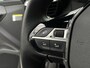Peugeot e-2008 EV GT Pack 50 kWh | Schuifdak | Stoelverwarming | Keyless | Trekhaak afneembaar |