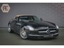 Mercedes-Benz SLS Roadster 6.3 AMG | KERAMISCHE REMMEN | FULL CARBON INTERIEUR | B&O 3D | AIRSCARF | NL AUTO | AMG DYNAMIC RIDE ONDERSTEL | SPORTCOMFORT STOELEN |