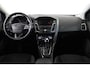 Ford Focus 1.0 Titanium 125 PK Automaat! Ford Focus 1.0 Titanium 125 PK Automaat. Clima - Cruise - Navi - Bluetooth - Lichtmetaal.