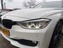 BMW 3-Serie Touring 320d High Executive | Automaat |Stoelverwarming | Elektrische Achterklep | Navi