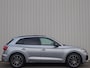 Audi Q5 55 TFSIe 367pk S Edition | SoH 86% | Panoramadak | Trekhaak | Luchtvering | Head-up Display | Massagefunctie