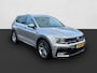 Volkswagen Tiguan 1.4 TSI 125PK R-Line ALL SEASON / TREKHAAK / NAVI / PDC V+A