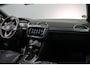 Volkswagen Tiguan R-Line Business+ 1.5 TSI 150pk DSG Automaat Trekhaak, Adaptive cruise control, Achteruitrijcamera, Navigatie, Elektrische achterklep, LED matrix koplampen