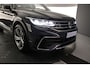 Volkswagen Tiguan R-Line Business+ 1.5 TSI 150pk DSG Automaat Trekhaak, Adaptive cruise control, Achteruitrijcamera, Navigatie, Elektrische achterklep, LED matrix koplampen