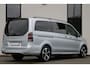 Mercedes-Benz EQV 300 L2 / AMG / New Model / Luchtvering / 7-Persoons / Burmester / Electr Stoelen / Vol Opties / NIEUW!!