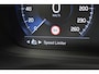Volvo V60 B3 163PK Momentum Advantage | Park Assist | 17'' | Leder