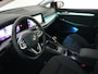 Volkswagen Golf Variant 2.0 TDI Business Navigatie - LED - Stoelverwarming - ACC