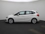 BMW 2-Serie Active Tourer 225xe iPerformance Executive | Navigatie | Stoelverwarming | Climate Control | Parkeersensoren | Cruise Control | Elektrische Kofferklep | Multifunctioneel Stuurwiel |