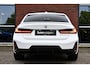 BMW 3-Serie 330d M-Sport Pro Pano H/K HUD El-zetels Parelmoer-wit!