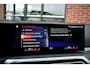 BMW 3-Serie 330d M-Sport Pro Pano H/K HUD El-zetels Parelmoer-wit!