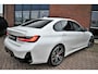 BMW 3-Serie 330d M-Sport Pro Pano H/K HUD El-zetels Parelmoer-wit!