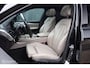 BMW X6 xDrive50i V8 High Executive M-Sport | pano | trekhaak
