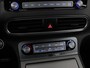 Hyundai Kona Electric EV Comfort 64 kWh | Adaptive cruise | Krell Audio | Warmtepomp | Keyless | Parkeerhulp | Digital Cockpit | Navigatie | Climate control