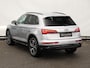 Audi Q5 50 TFSI e S edition Competition | Carbon spiegels | Trekhaak | Dodehoekdetectie | Elektr. verstelbare voorstoelen |