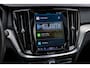 Volvo S60 2.0 Recharge T6 AWD Ultimate Dark | Trekhaak | Bowers & Wilkins | Head-Up Display | Panoramisch Schuif/-kanteldak | 360° Camera | Memory Seats | Adaptieve Cruise Control | BLIS | All-Season Banden |