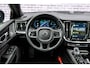 Volvo S60 2.0 Recharge T6 AWD Ultimate Dark | Trekhaak | Bowers & Wilkins | Head-Up Display | Panoramisch Schuif/-kanteldak | 360° Camera | Memory Seats | Adaptieve Cruise Control | BLIS | All-Season Banden |