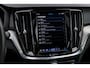 Volvo S60 2.0 Recharge T6 AWD Ultimate Dark | Trekhaak | Bowers & Wilkins | Head-Up Display | Panoramisch Schuif/-kanteldak | 360° Camera | Memory Seats | Adaptieve Cruise Control | BLIS | All-Season Banden |