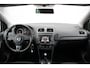 Volkswagen Polo 1.2 TSI Highline DSG 5-Deurs Clima/Cruise/Panodak/Xenon/PDC/LED/Navi/Bluetooth/RadioCD.AUX/16"LM/Trekhaak/APK:2027