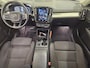 Volvo XC40 1.5 T3 Business Pro | Adaptieve Cruise Control | Parkeercamera | Trekhaak | Uitschuifbare Beensteunen | Dodehoek Detectie | Navigatie | Apple CarPlay & Android Auto |