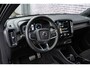 Volvo XC40 1.5 T2 R-Design | Navigatie | Adaptieve Cruise Control | Trekhaak | Dodehoedetectie | LED | Climate Control | Keyless | Park Assist | Zitverlenging