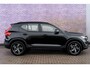 Volvo XC40 1.5 T2 R-Design | Navigatie | Adaptieve Cruise Control | Trekhaak | Dodehoedetectie | LED | Climate Control | Keyless | Park Assist | Zitverlenging