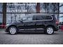 Volkswagen Touran 1.5 TSI Highline | 7 persoons | Automaat | DAB+ | App-connect | Adaptieve cruise control | Parkeer hulp |