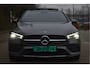 Mercedes-Benz CLA Shooting Brake 250 e Business Solution AMG Limited 218 pk | Open dak | Camera | Carplay | Widescreen | Sfeerverlichting | Stoelverwarming | Full LED