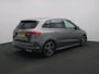 Mercedes-Benz B-klasse 180 Business Solution AMG AMG Line | Night Pakket | Achteruitrijcamera | Dodehoekassistent | Easy-Pack Achterklep | Inclusief 24 maanden MB Certified garantie voor Europa.