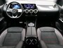 Mercedes-Benz B-klasse 180 Business Solution AMG AMG Line | Night Pakket | Achteruitrijcamera | Dodehoekassistent | Easy-Pack Achterklep | Inclusief 24 maanden MB Certified garantie voor Europa.