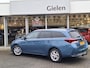 Toyota Auris Touring Sports Touring Sports 1.8 Hybrid Executive | Panoramadak, Keyless, Half leer, Stoelverwarming, Parkeersensoren, Navigatie