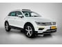 Volkswagen Tiguan 2.0 TSI 4Motion Highline | 220PK | VOL!! | PANO | DIG DASH | 360 CAM | MEM SEATS | STOELVERW | ADD CRUISE | ETC
