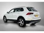 Volkswagen Tiguan 2.0 TSI 4Motion Highline | 220PK | VOL!! | PANO | DIG DASH | 360 CAM | MEM SEATS | STOELVERW | ADD CRUISE | ETC