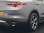 Alfa Romeo Stelvio 2.0 T AWD Super Q4 200pk Automaat Dealer O.H. | Adaptive Cruise | Camera | Lederen Sportstoelen Memory & Verwarmd | Keyless | Blis | BI Xenon | Lane Assist | El. Achterklep | Navigatie | DAB |